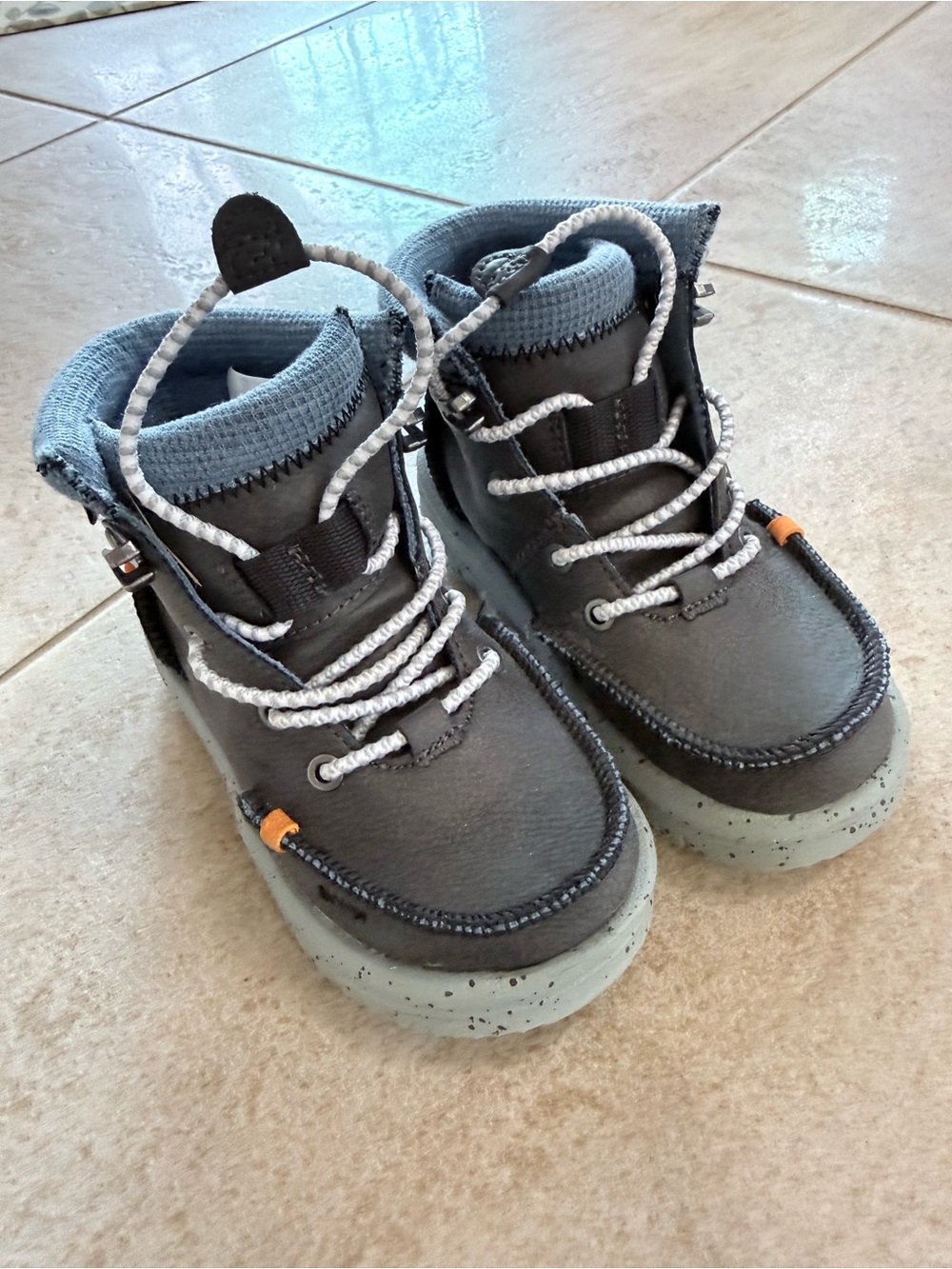 Hey Dude Kids Gray High-Top Boots with Light Blue Collar and White Laces